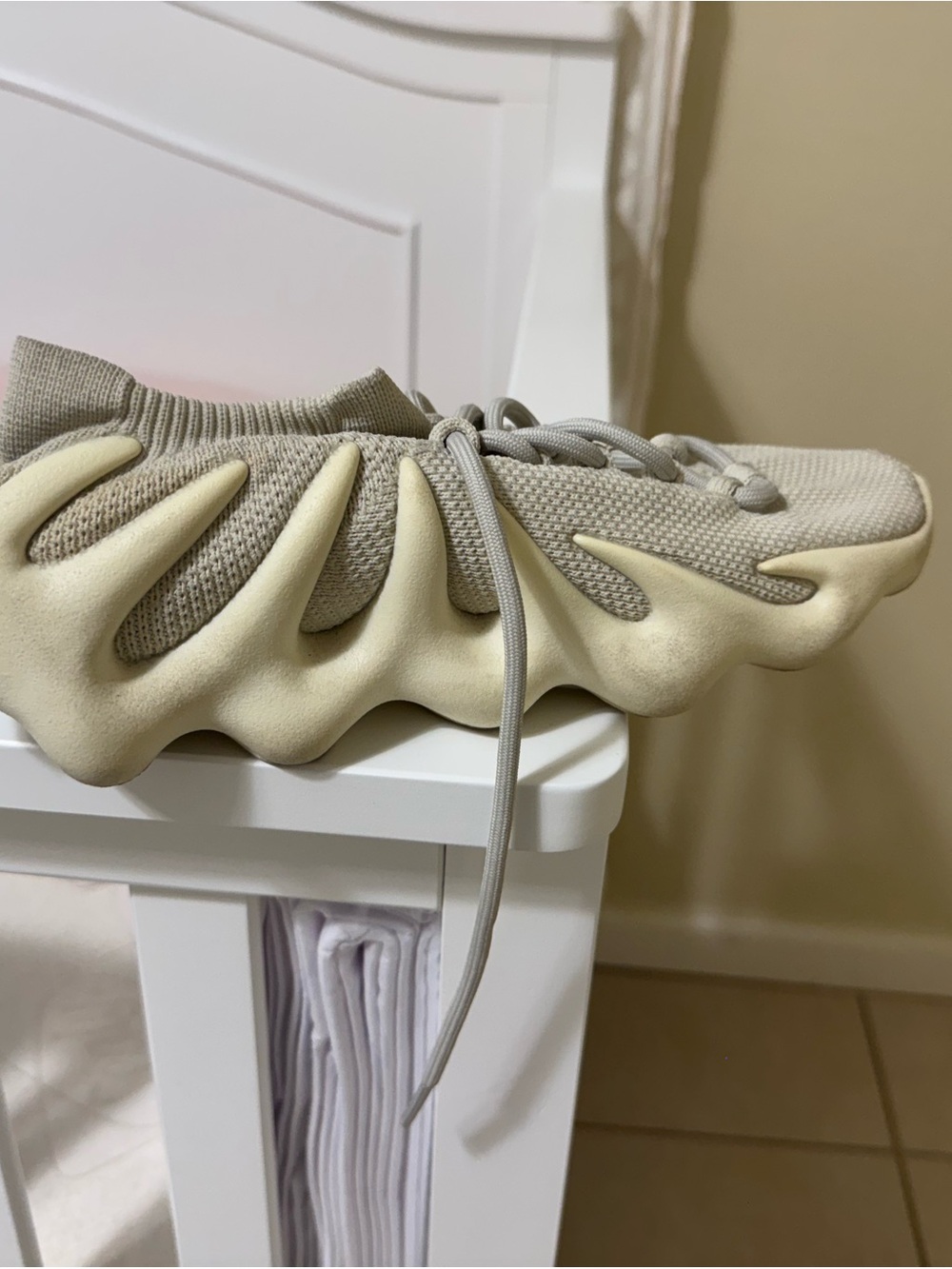 Chunky Wave Sole Knit Sneaker in Light Beige